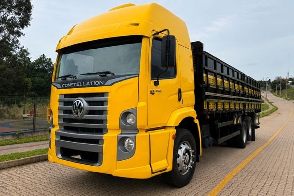 Volkswagen Constellation 24-250 Truck ano 2010 caminhão seminovo à venda